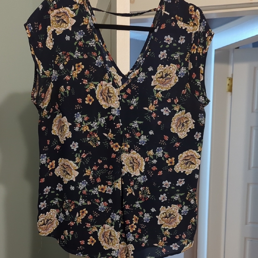 Floral V-Neck Women's Top